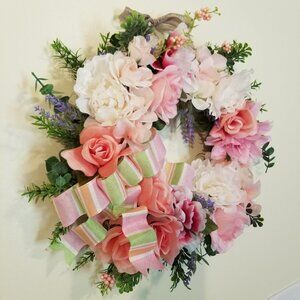Pretty Wreath with Bow